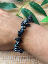 Load image into Gallery viewer, Hematite Chip Bracelet