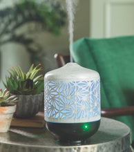 Load image into Gallery viewer, Champagne Palmette Ultrasonic Aroma Diffuser