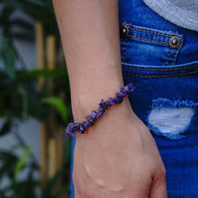 Load image into Gallery viewer, Amethyst Crystal Chip Bracelet