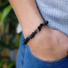Load image into Gallery viewer, Black Onyx Crystal Chip Bracelet